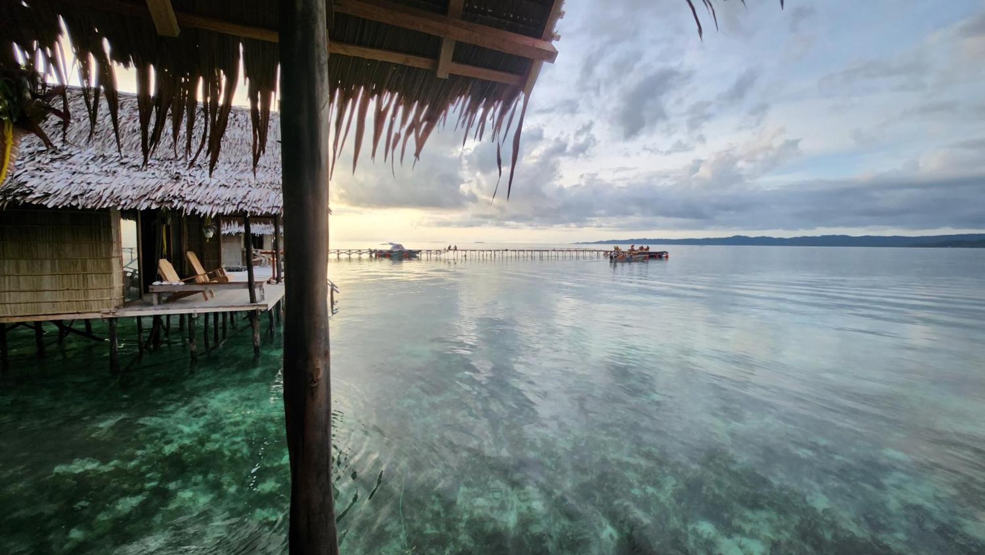 Terimakasih Homestay Pulau Mansuar Exterior foto